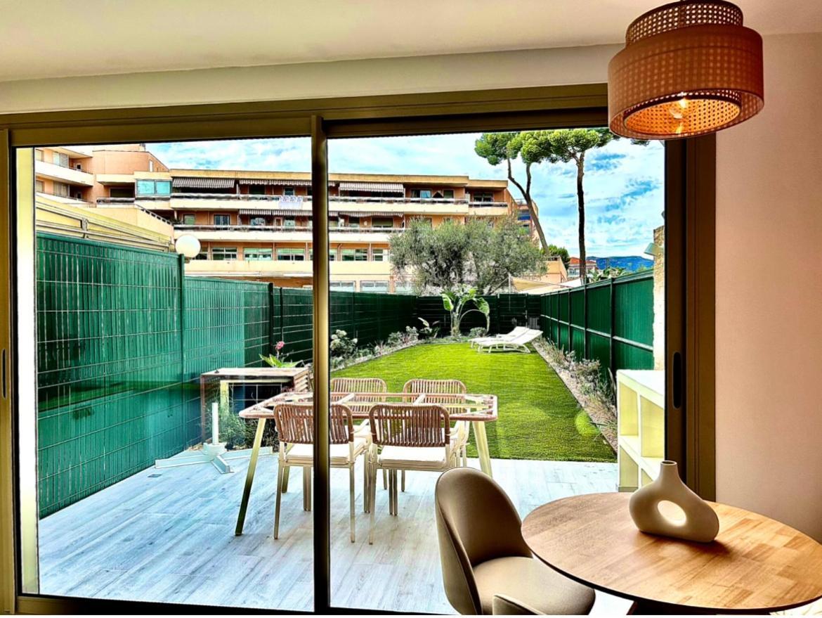 Апартаменты Riviera Кань-сюр-Мер Экстерьер фото